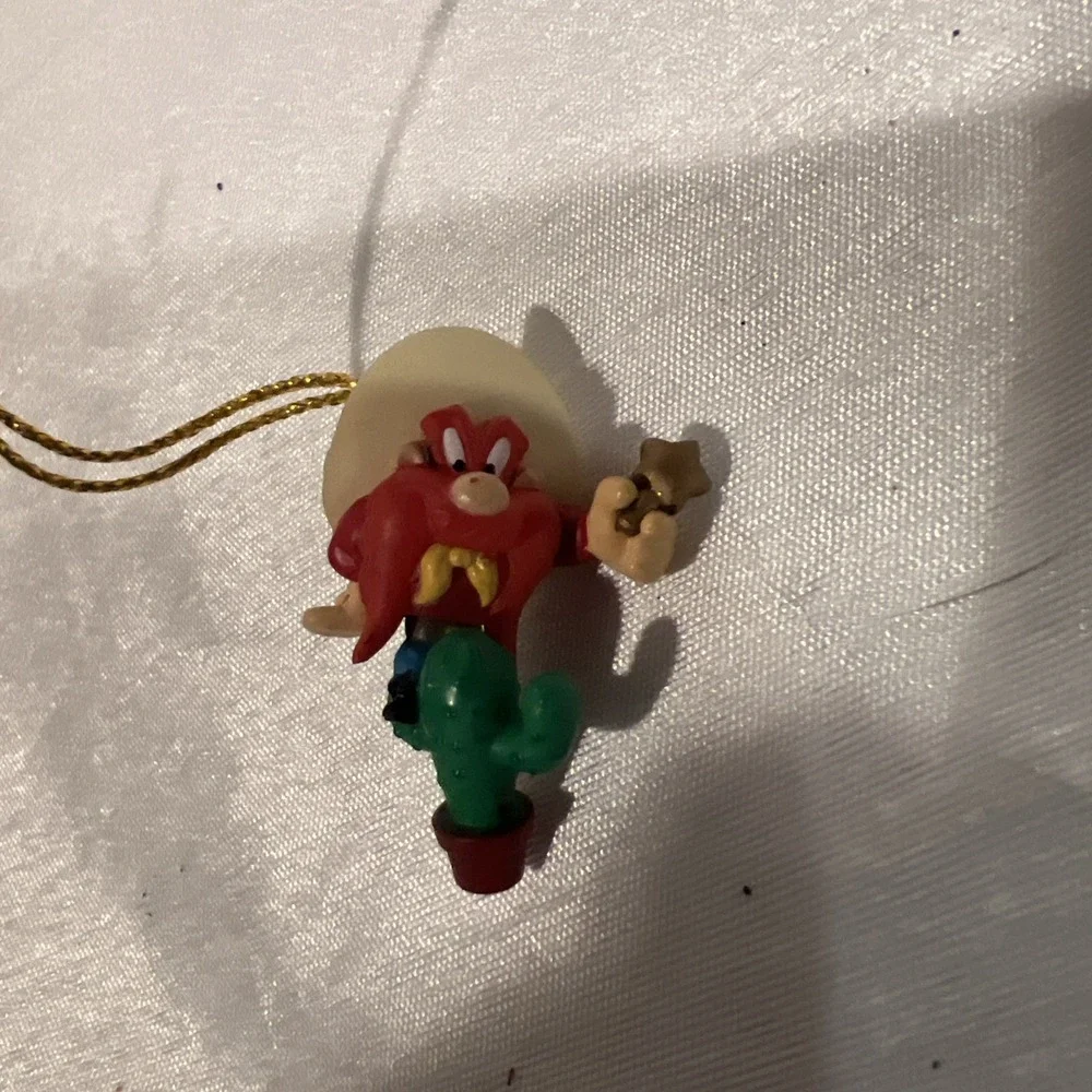 Vtg- 9 Mini Looney Tunes Warner‎ bros Ornaments Tweety, Tas, Fudd, Pepe,Yosemite